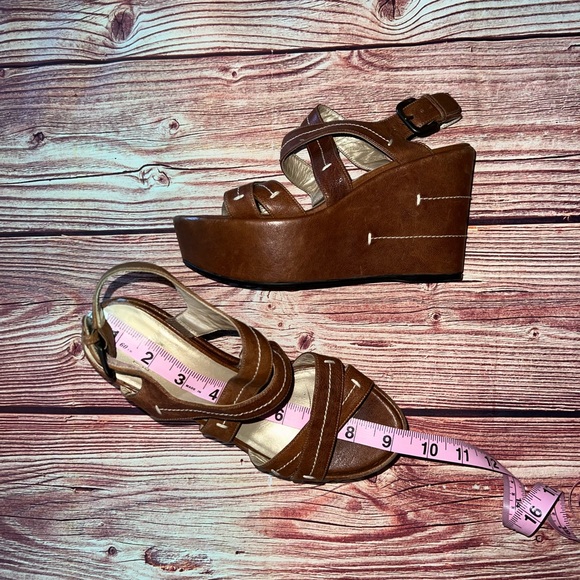 EUC Stuart Weitzman Platform Wedge - Picture 13 of 14